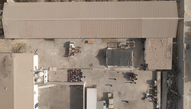 PICTURE OF DETENTION CENTER