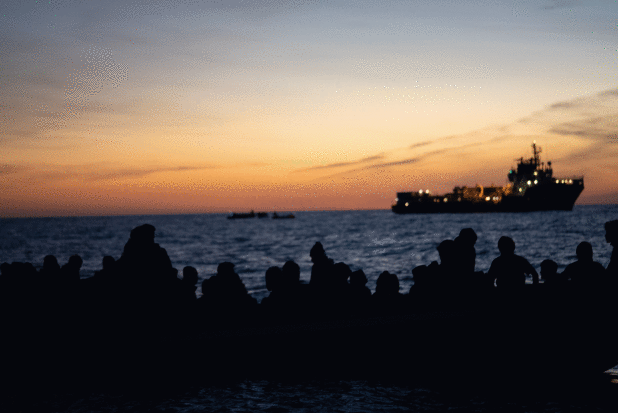 SOS MEDITERRANEE / Tess Barthes